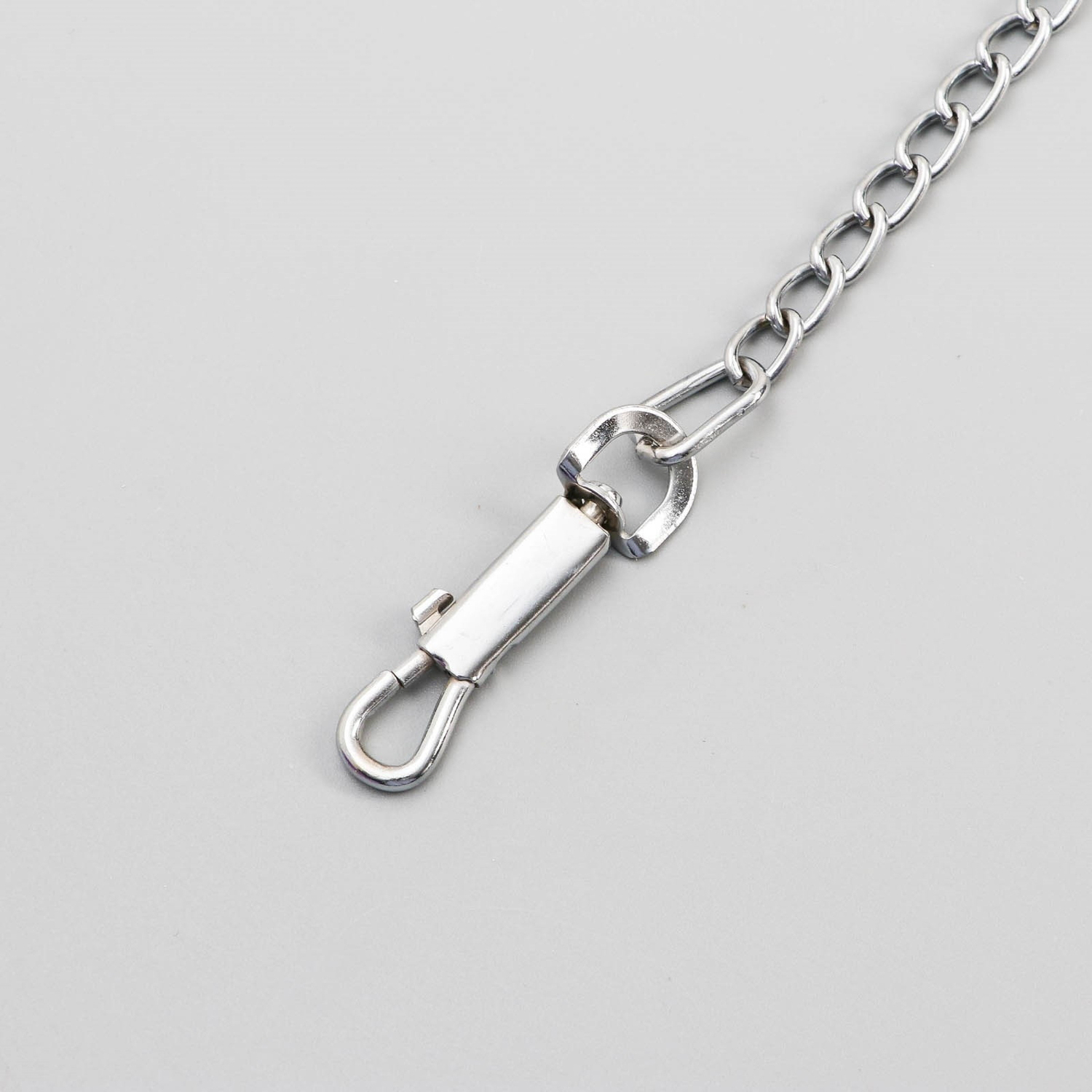 Поводок металлический, 120 см х 2 мм 1028375