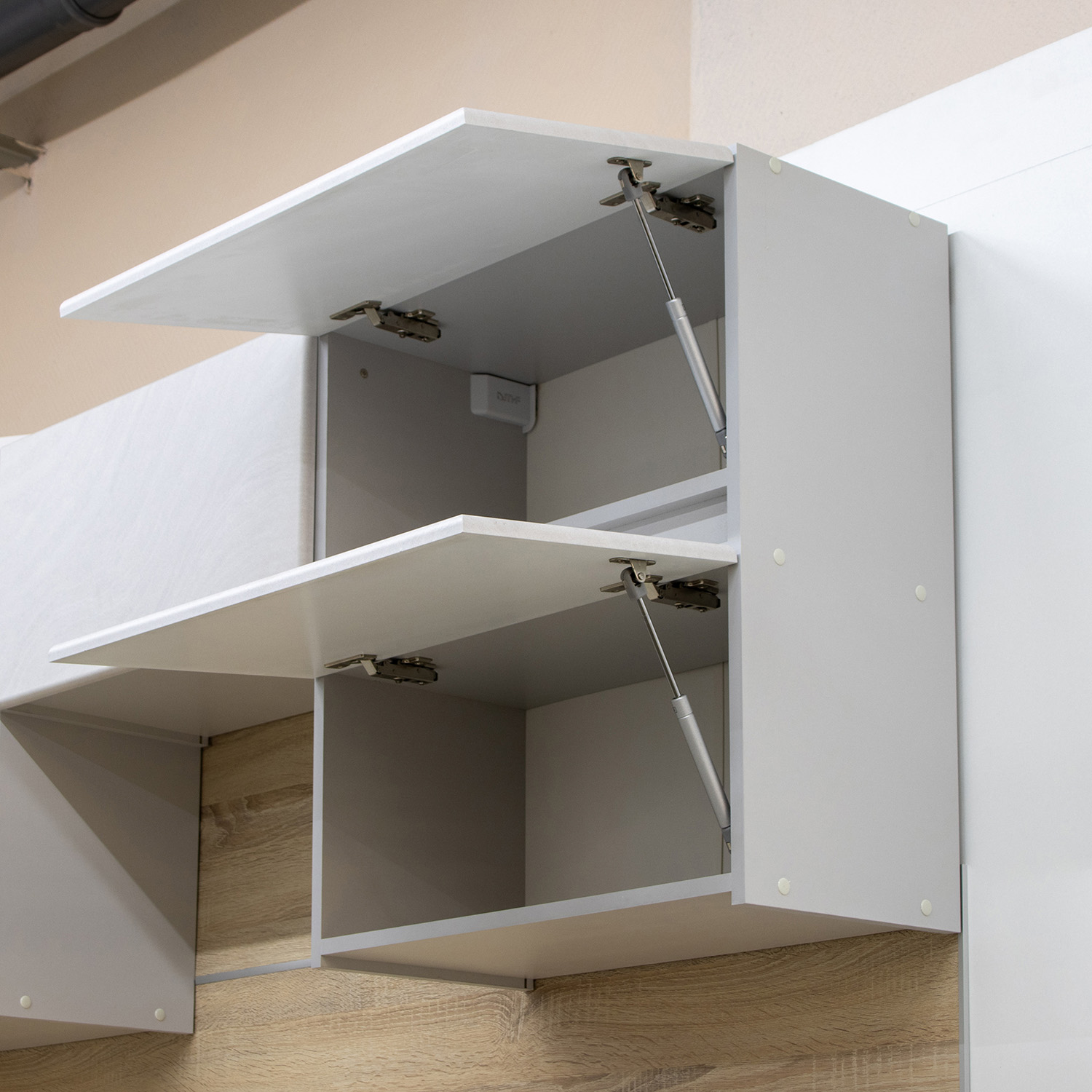 Шкаф навесной 600х676х290 мм BROZEX-WOOD NordWind Горизонт, с двумя дверцами