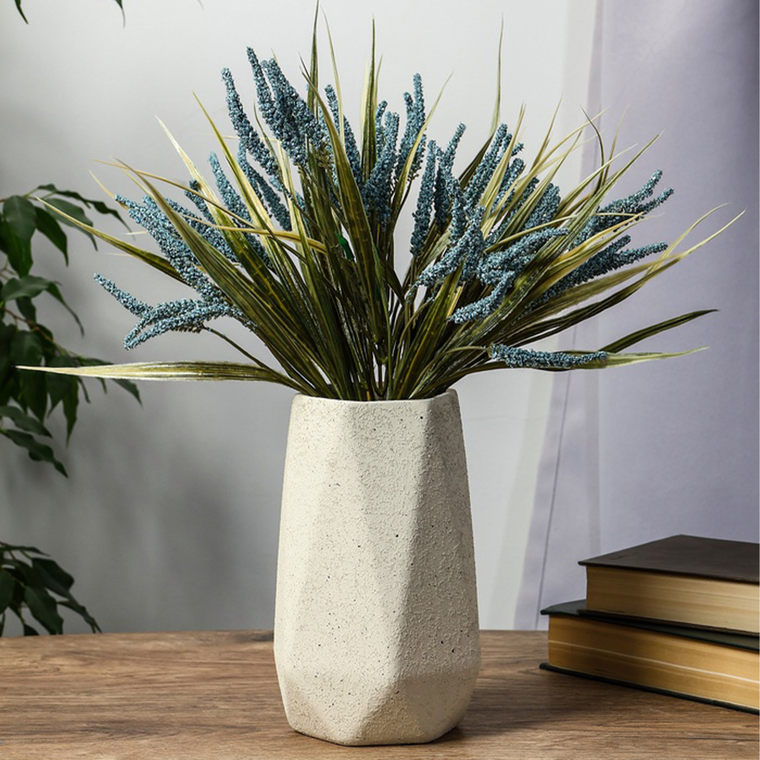 Ваза «Бэрри», грани, 18.5×11 см, d=7.5 см, керамика, белая