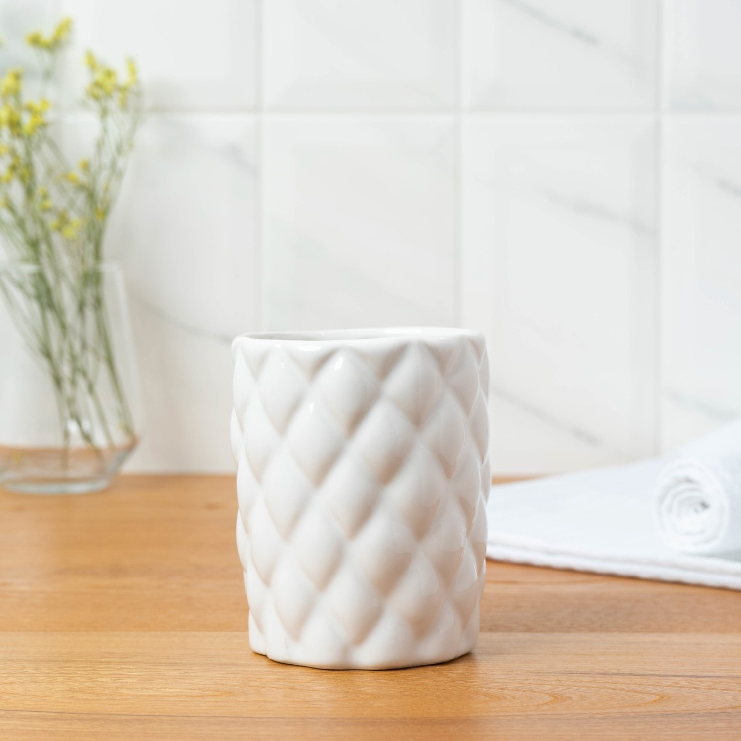 Набор для ванной Ромбус, 2 предмета (дозатор для мыла, стакан), цвет белый  6243798