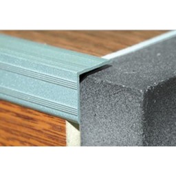 Порог-угол внешний 20х20х900 мм Лука ПУ 05, мербау