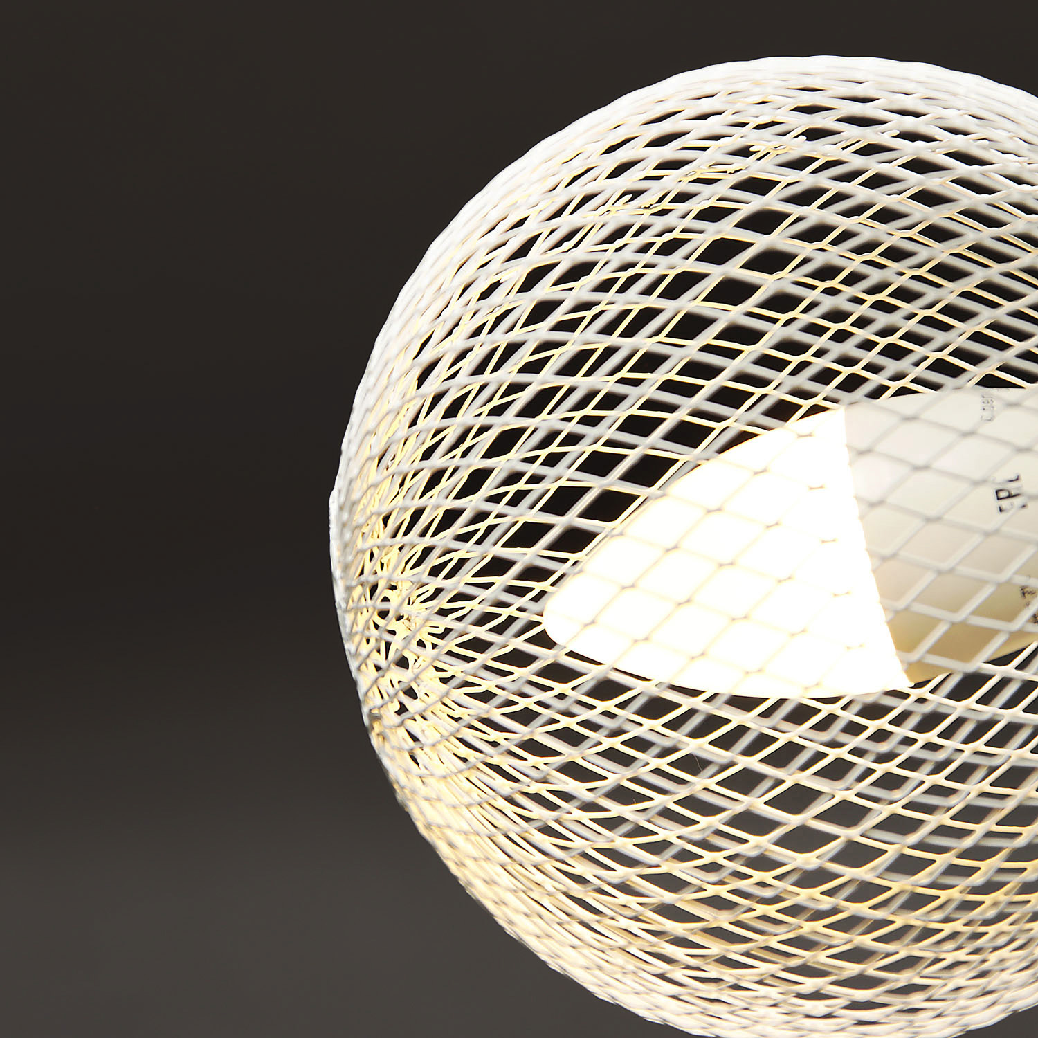 Люстра 07301-0.3-06 Е27 60Вт S=36м2  *1/2