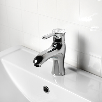 Смеситель для умывальника Potato P1011 *1/10