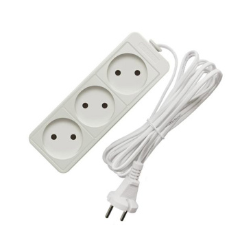 Удлинитель Союз 481S-0303, 3 розетки, 3 м, б/з, 6А, 1300 Вт, 2х0.75 мм², ШВВП, белый