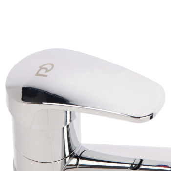 Смеситель для умывальника Roegen RC001B, короткий излив, рычажный