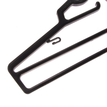 Плечики-вешалка для одежды пластм. НАБОР 3шт р-р 48-50 арт.323 (Полимербыт) *116